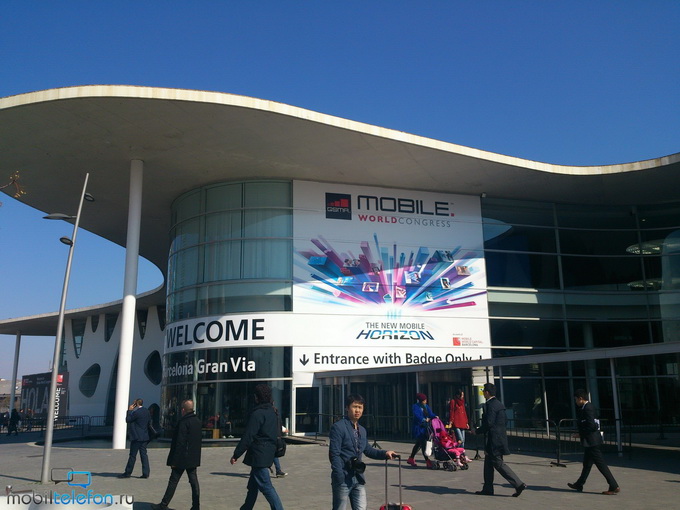    MWC 2013  Mobiltelefon.ru!