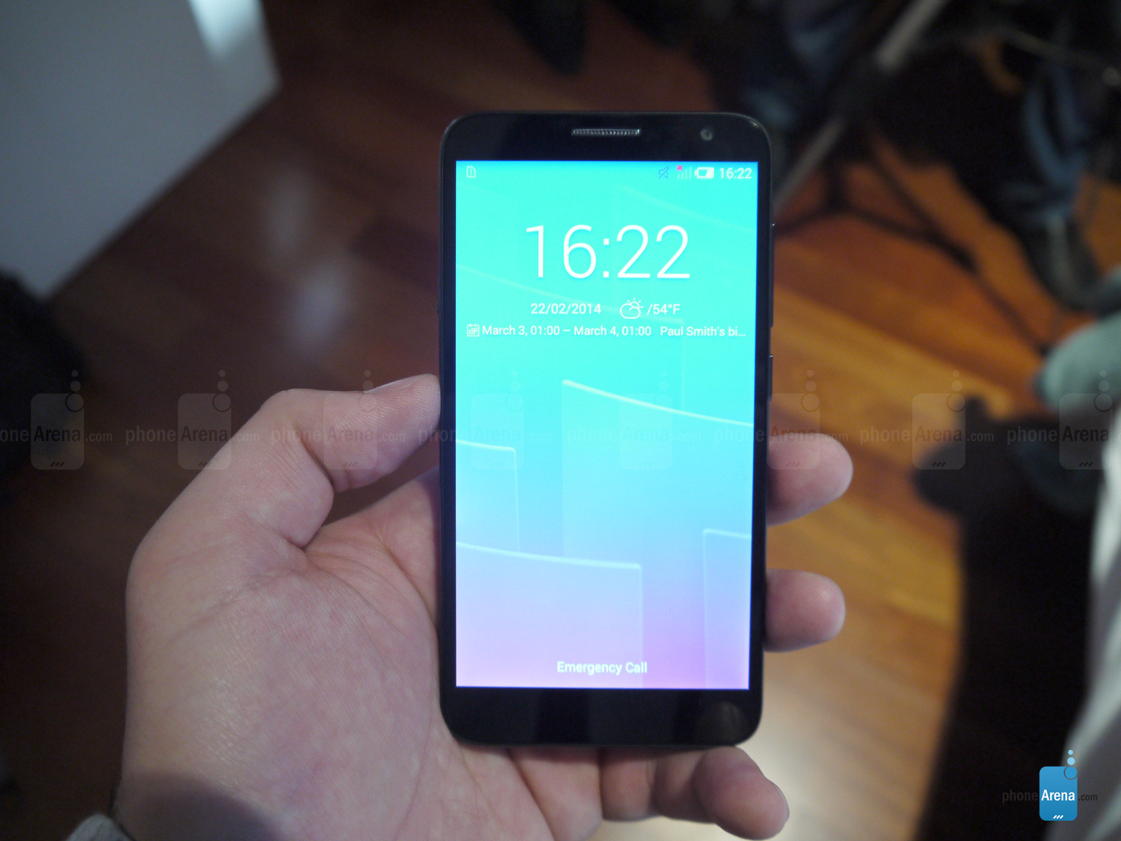 Alcatel One Touch Idol 2 и 2S на 