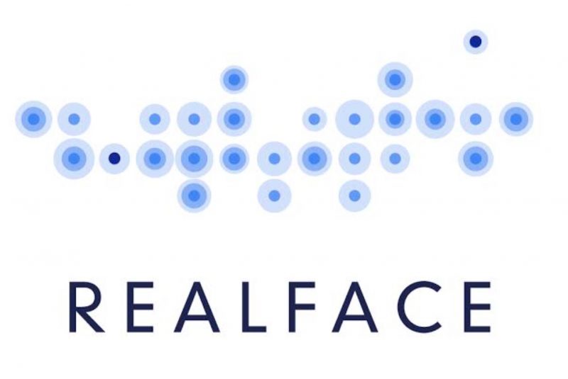 Apple   Realface    
