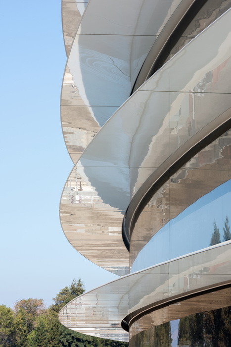 Apple   Apple Park       