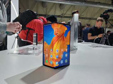 Huawei Mate Xs:       Mobiltelefon.ru