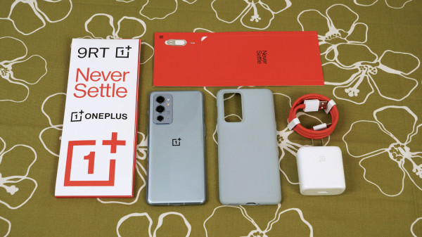   OnePlus 9RT:  Snapdragon 888