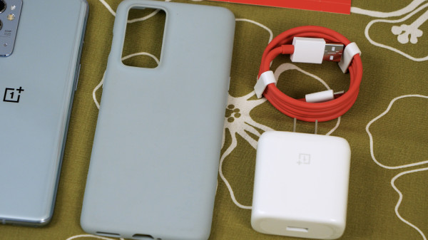   OnePlus 9RT:  Snapdragon 888