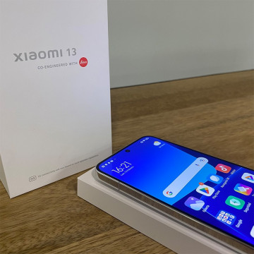   Xiaomi 13  Xiaomi S1 Pro  