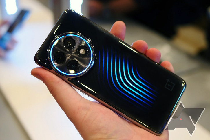 Странная суть OnePlus 11 Concept раскрыта MWC 2023: фото и видео