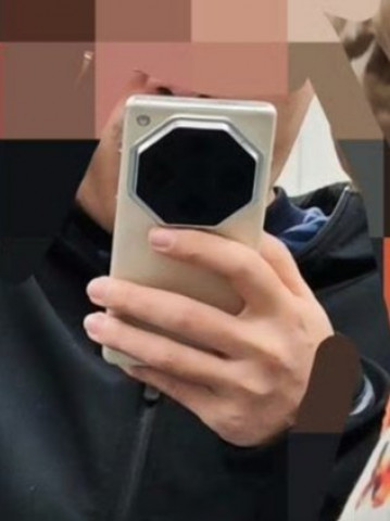 OPPO Find X7 Ultra     Find X8 Ultra