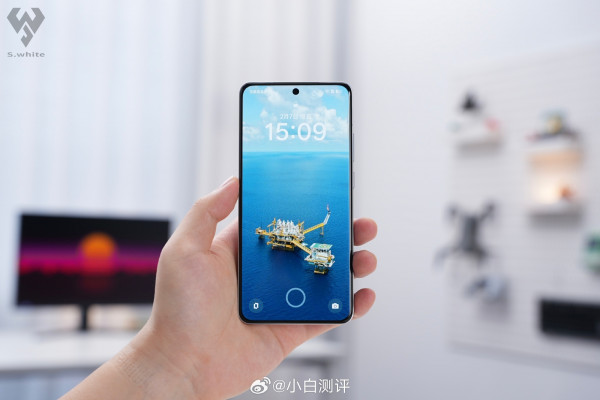 Realme GT 7 Pro Racing Edition      