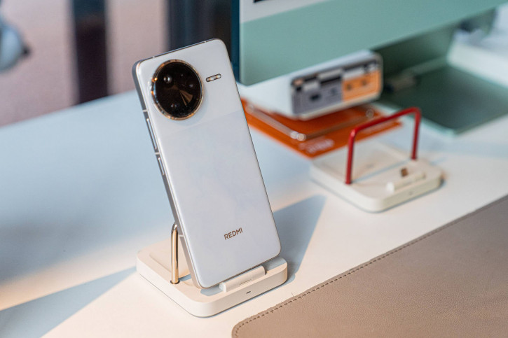 Redmi K90    ,   
