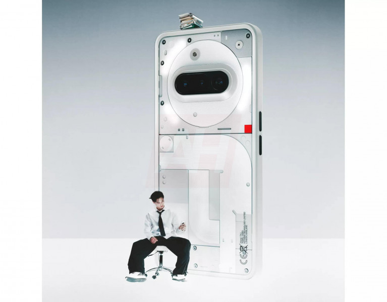 - Nothing Phone (3a)  (3a) Pro   :  