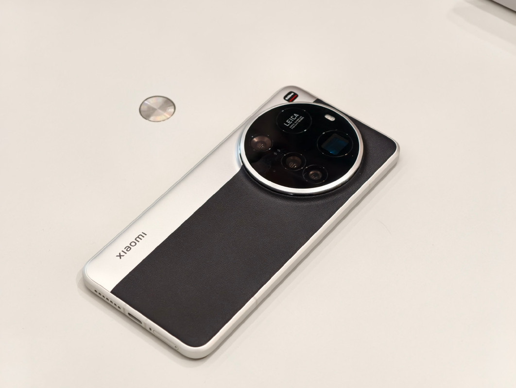 Xiaomi 15 Ultra        