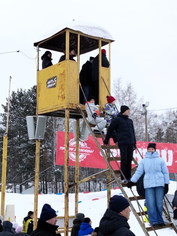 Обзор Realme C85 Pro: убийца Nokia 3310