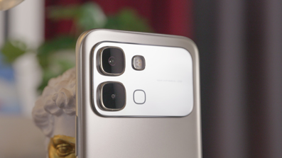 Обзор Infinix Note Edge: ответ Samsung S6 Edge 10 лет спустя