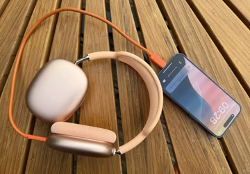 AirPods Max получают звук без потерь, но фанаты в ярости. И вот почему