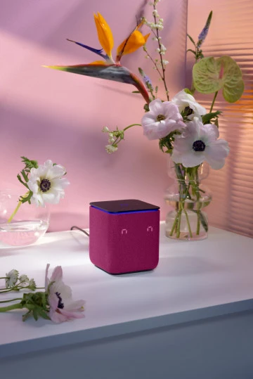 Яндекс Станция Миди стала доступна в новых цветах для него и для неё