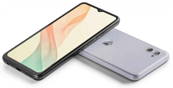 Анонс Highscreen 13 Light и 13M: возвращение, которого не ждали