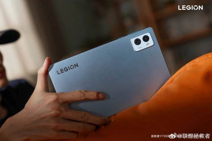 "Лучший планшет для игр" Lenovo Legion Y700 приходит в Россию (цена)