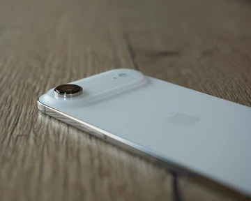 Apple может урезать производство iPhone Air из-за слабых продаж