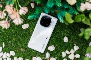 Даунгрейд камер? Тревожные слухи о флагманских iQOO 13