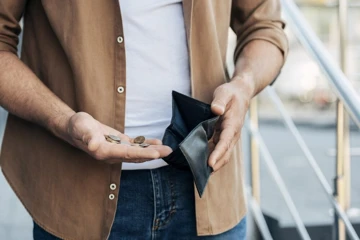 Даже не €200. Порог беспошлинного ввоза опустят до нуля