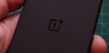 Дизайн OnePlus 15T раскрыт шпионским фото