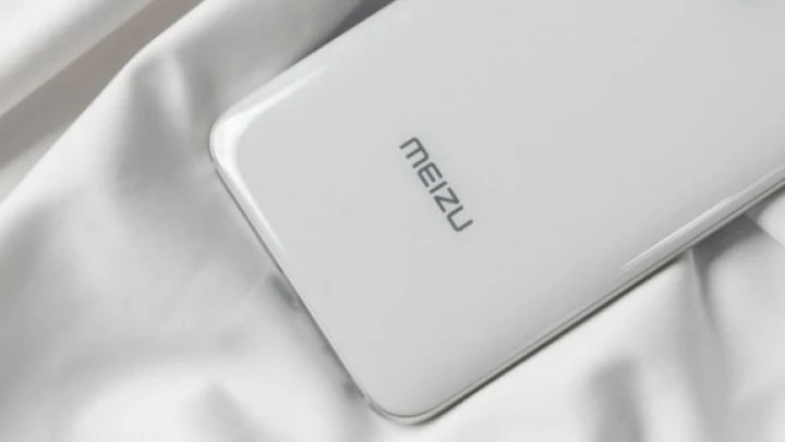 Досадная деталь Meizu Note 10 и (почти) всех и его одноклассников