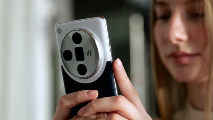 Эксклюзив: OPPO Find X7 Ultra получил международную гарантию в России