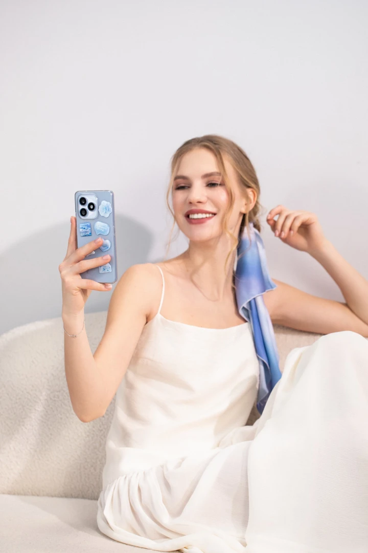 Эксклюзивный набор аксессуаров SOKOLOV дарят при покупке Honor X8d