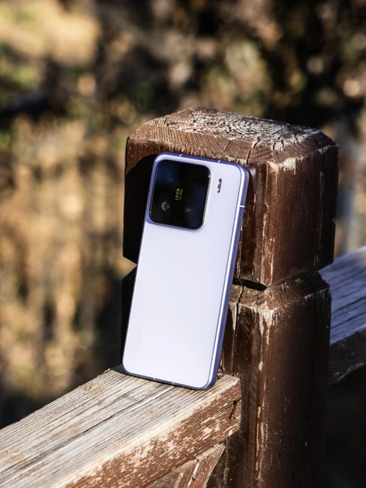 Глобалка Xiaomi 15 снова доступна со скидкой на AliExpress