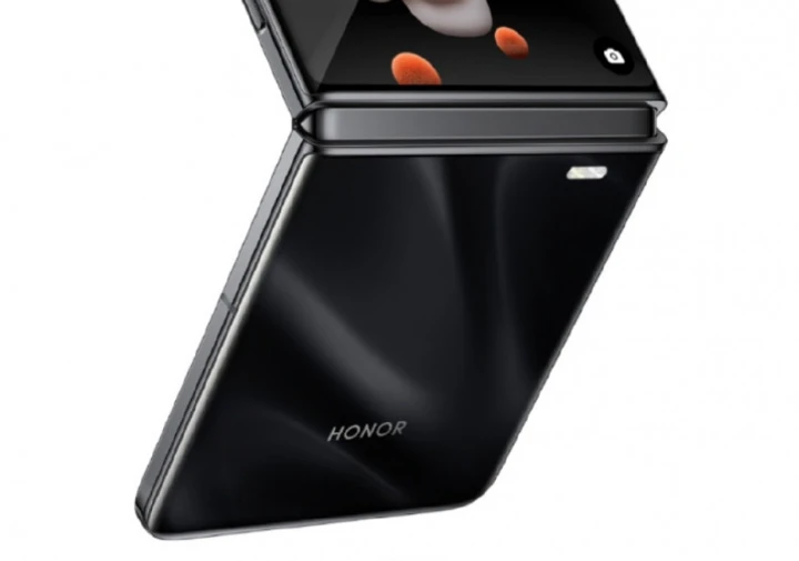 Honor Magic V Flip во всех расцветках позирует на пресс-снимках