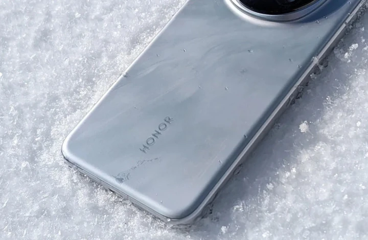 Honor работает над проектом компактного флагмана: Magic 8 mini?