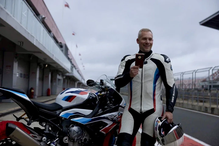 Honor X9d снова кто-то попытался разбить. Получилось?