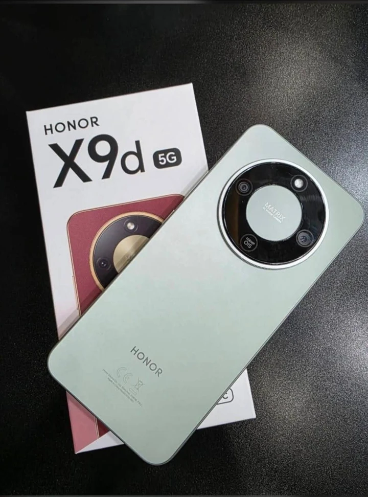 Honor X9d впервые на фото: монстр батареи идёт в мир!