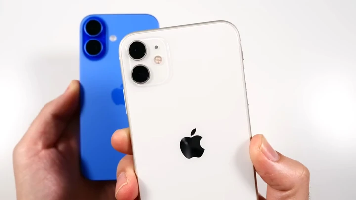 iPhone 11 и остальные: топ-5 самых популярных смартфонов в России