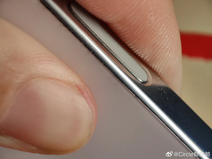 iPhone 18 Pro получат прозрачный дизайн, а iPhone 18 задержится?