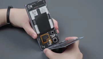 iQOO Neo 9 Pro разобрали на видео: баланс улучшений и упрощений