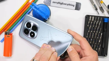 Испытание Redmi Note 15 Pro+ на прочность пришлось заканчивать вскрытием