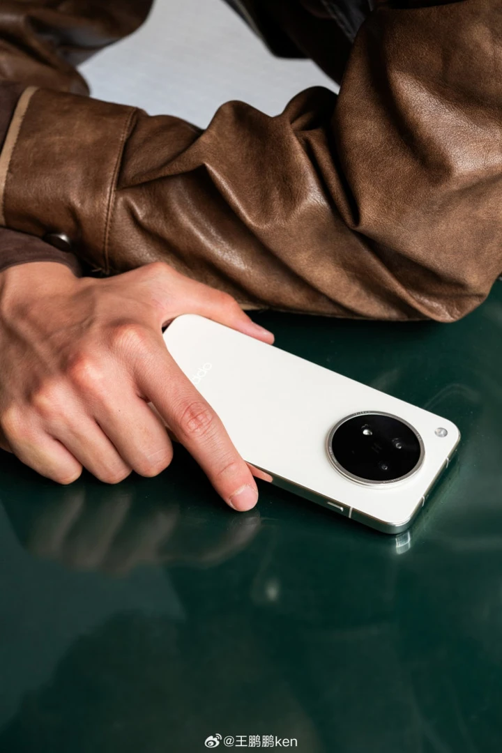 Компактный OPPO Find X9s всё же выйдет: новые секреты и сроки запуска