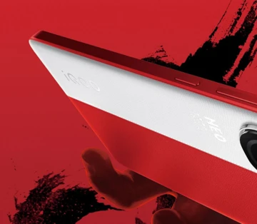 Курва бобер! iQOO Neo 9 впервые на официальном постере