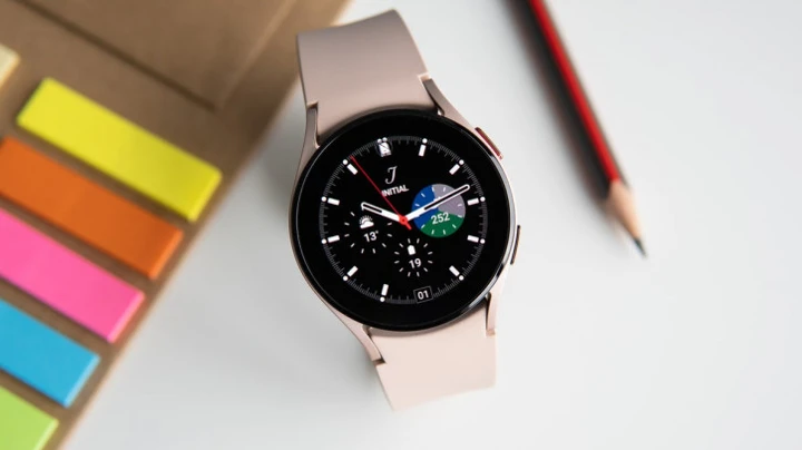Магазин в Европе случайно начал продажи Samsung Galaxy Watch FE: цена