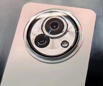 Meizu Lucky 08 со сверхбольшой батареей впервые на живых фото и видео