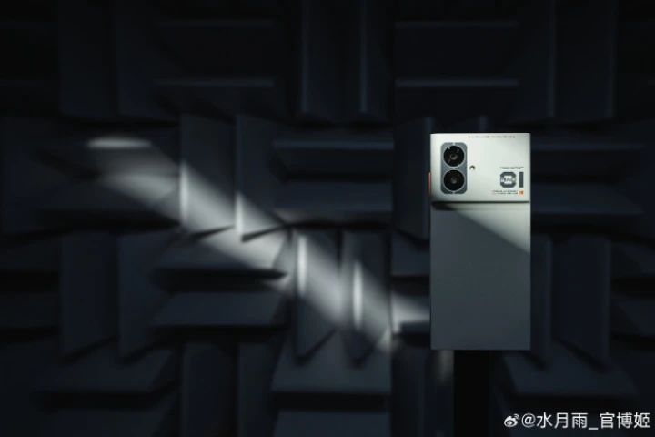 Новые тизеры Moondrop Miad 01 раскрыли его дизайн (+ дата анонса)