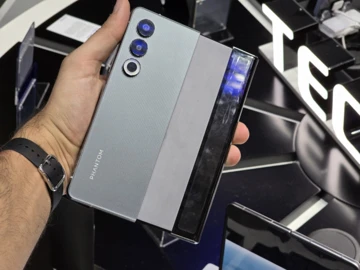 Обновлённый Tecno Phantom Ultimate привезли на MWC 2024