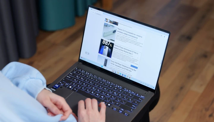 Обзор ASUS Zenbook S 14 UX5406SA: целый компьютер в кармане