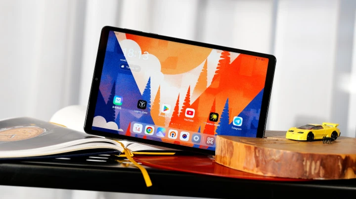 ВИДЕО: распаковка лучшей версии Lenovo Legion Y700 (2025)