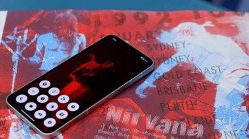 Nothing Phone (2) получает обновление NothingOS 2.5.5 с ChatGPT