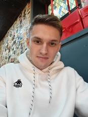 Обзор OPPO Reno 15 5G: интересный и приятный смартфон