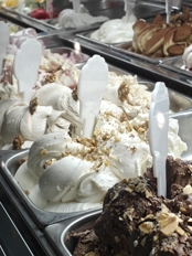 Обзор OPPO Reno 15 5G: интересный и приятный смартфон