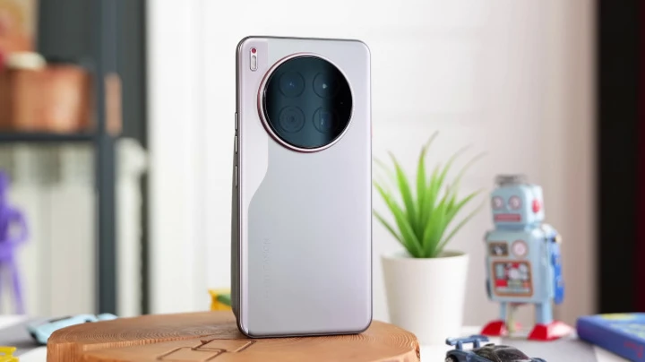 Обзор Tecno Camon 40 Premier: интеллектуальный камерофон