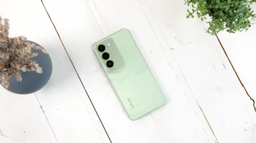 Обзор vivo V30 Lite: хамелеон в каждый дом!