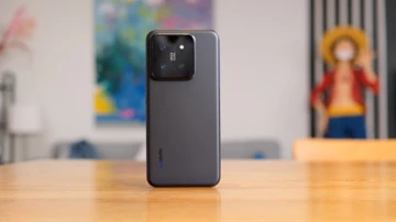 Xiaomi 14 приходит в Россию: цена и ценный подарок за предзаказ